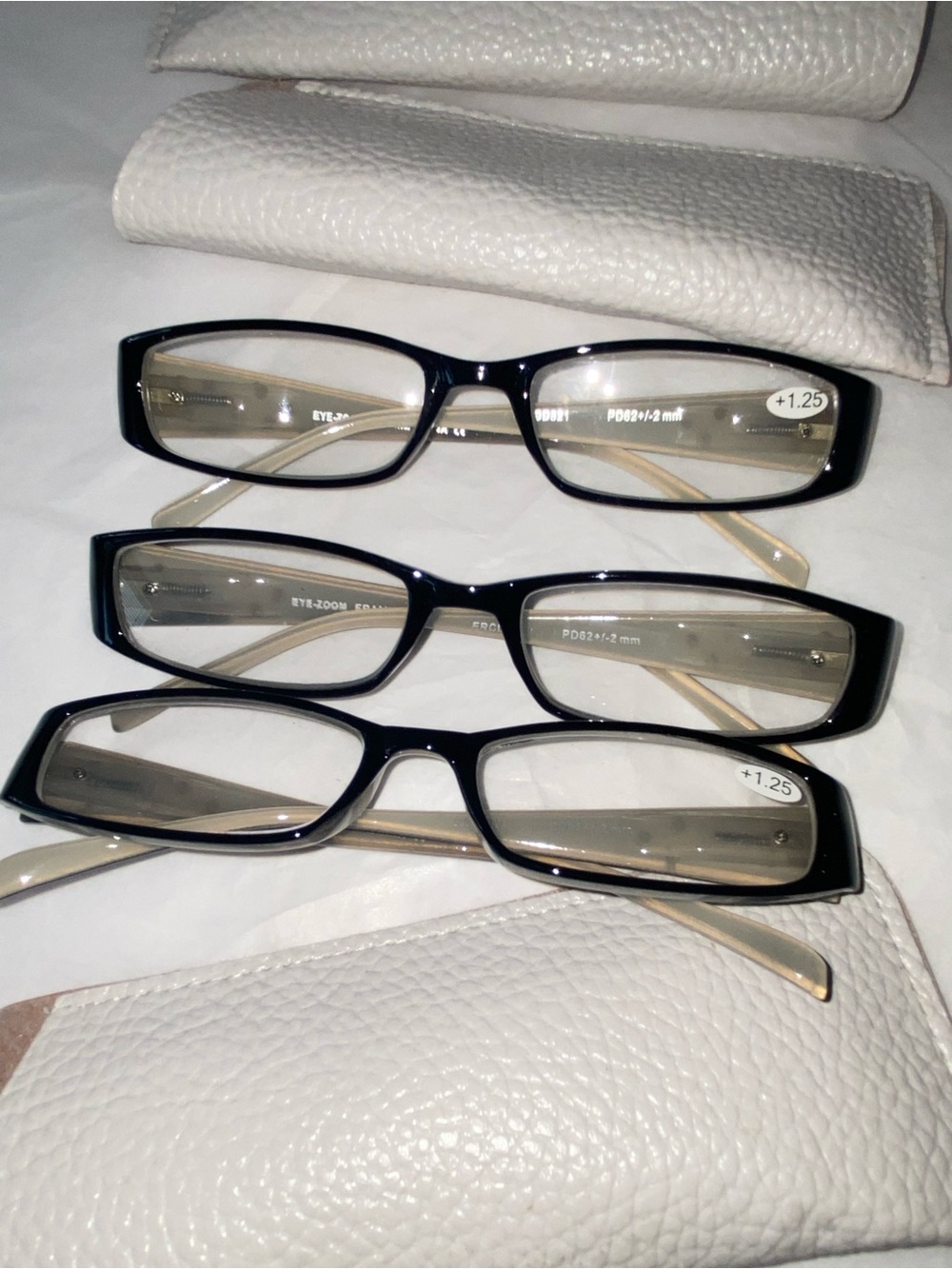 Bundles Unbranded Black Reading Glasses Set (+1.25) - Sleek Rectangle Frames